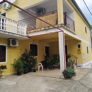 Apartman Ivan, Starigrad Paklenica